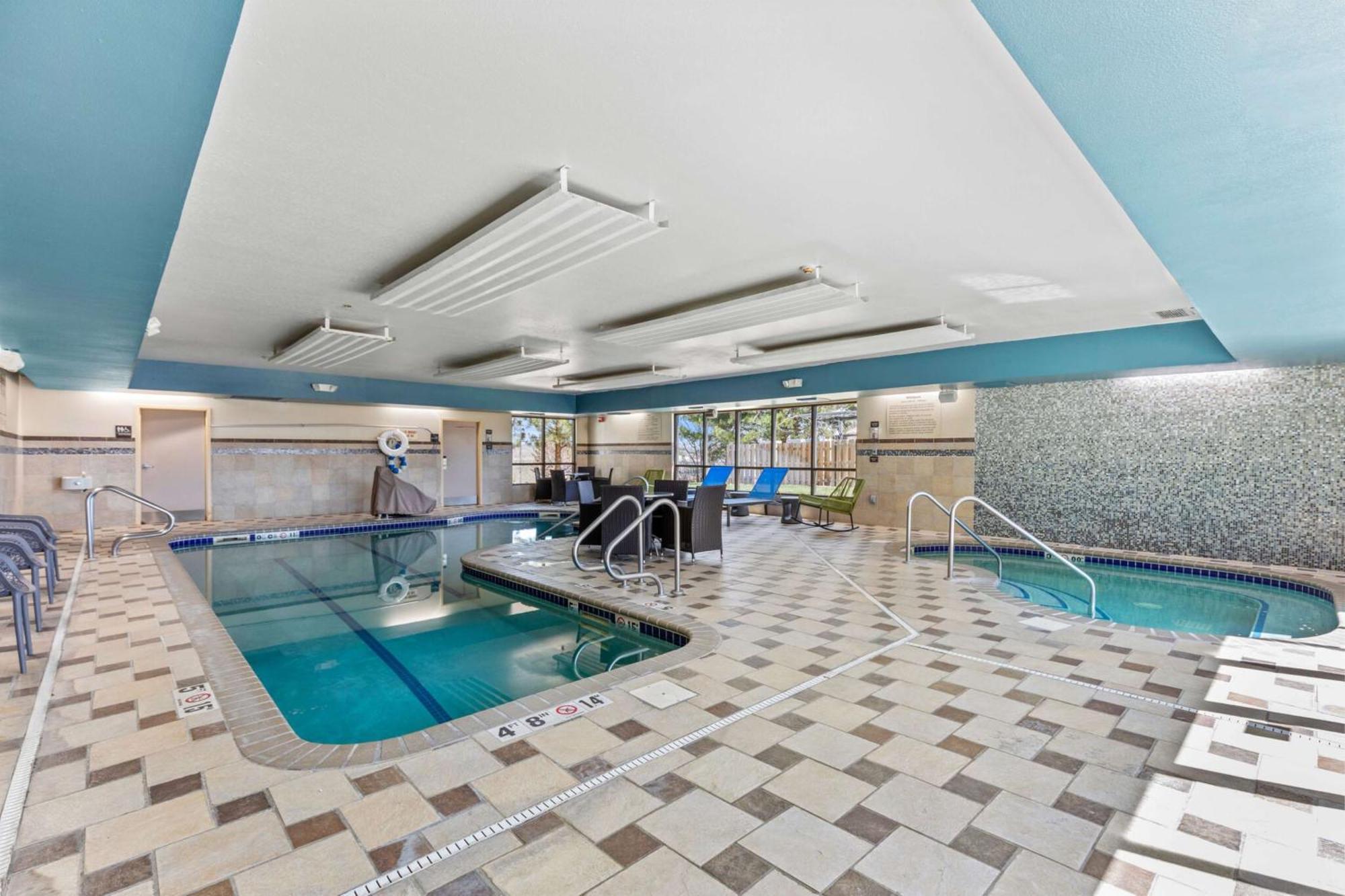 Hampton Inn & Suites Greeley Buitenkant foto
